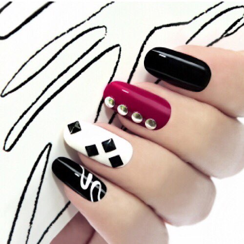 LOVELY NAILS - additional services